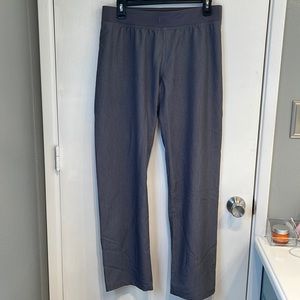 Women’s scrub pants, FIGS, size Small